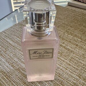 Dior Miss Dior Hair Oil - Soft Pink